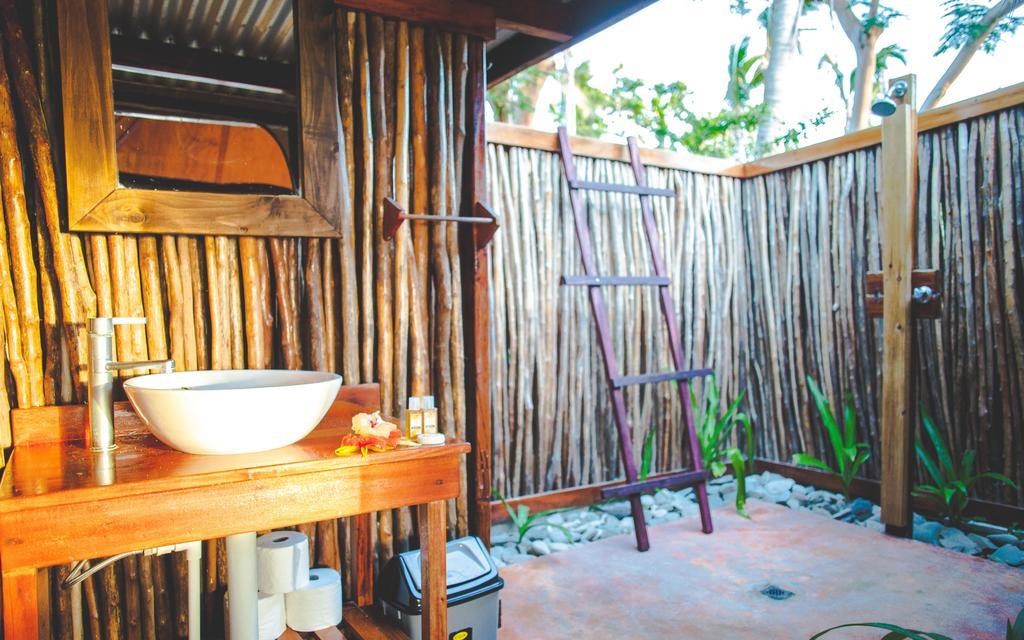 Barefoot Manta Island Resort Drawaqa Island Екстер'єр фото