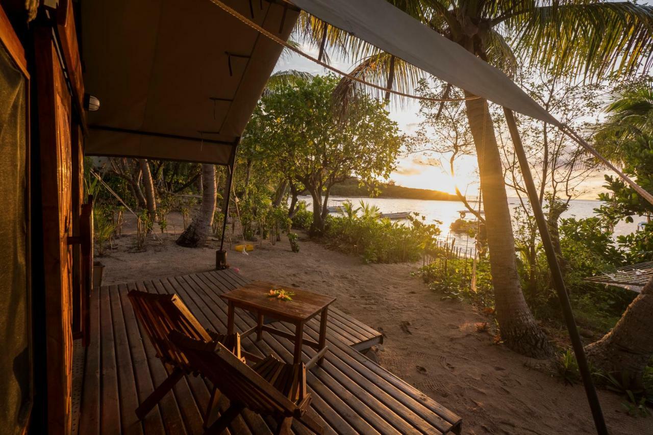Barefoot Manta Island Resort Drawaqa Island Екстер'єр фото