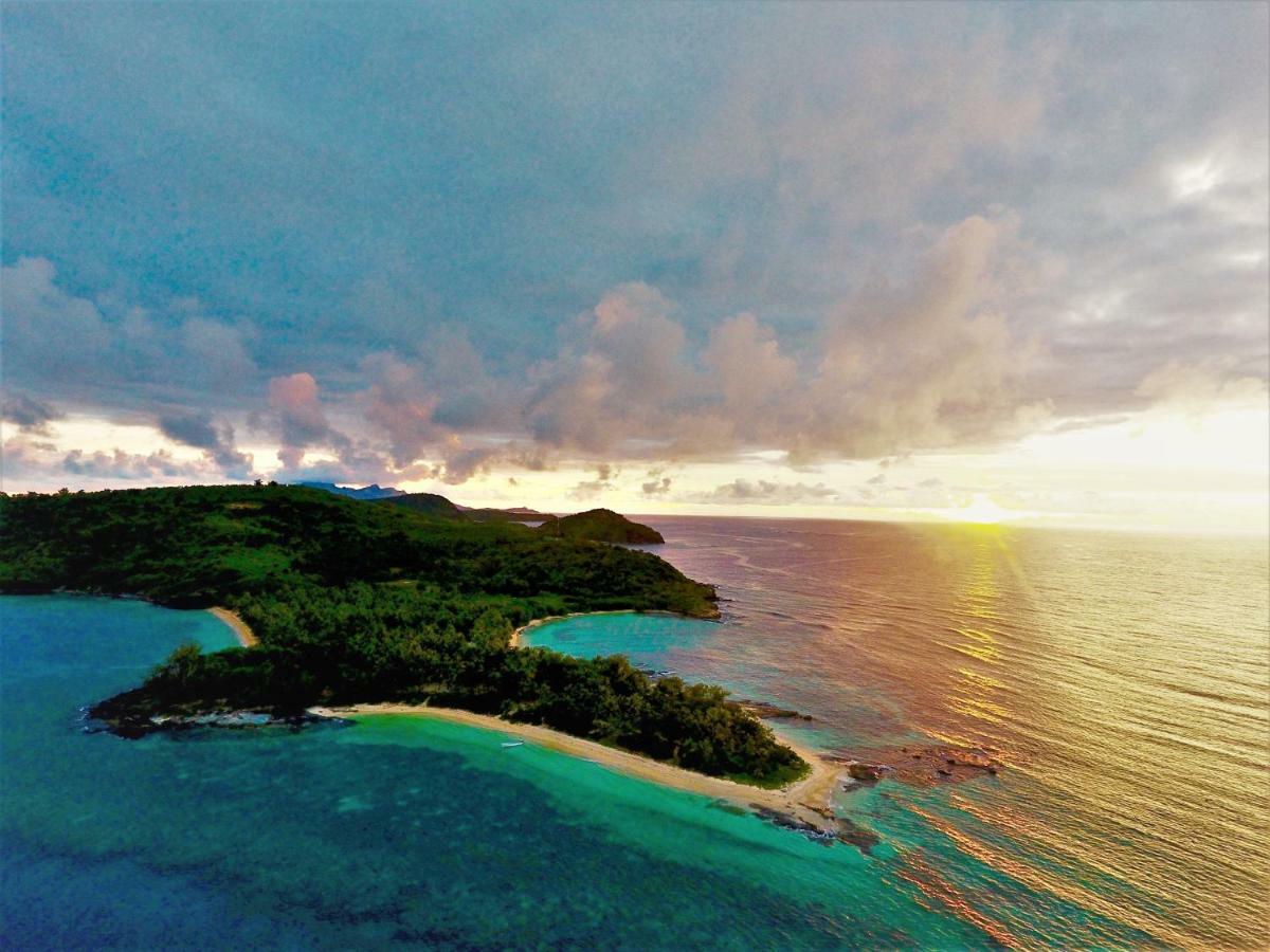 Barefoot Manta Island Resort Drawaqa Island Екстер'єр фото